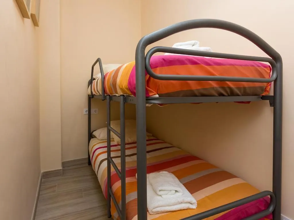 סביליה 3 Bedrooms Apartment In The Historic Center By The River ספרד